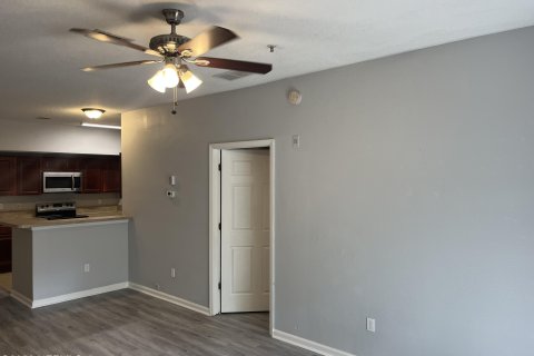 Copropriété à louer à Jacksonville, Floride: 2 chambres, 103.86 m2 № 887237 - photo 5