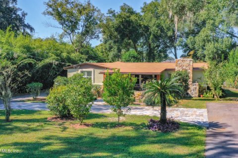 Villa ou maison à louer à Jacksonville, Floride: 3 chambres, 179.12 m2 № 863048 - photo 5