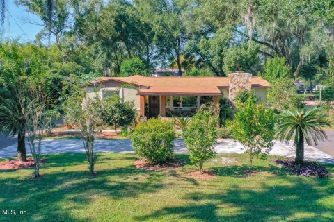 Villa ou maison à louer à Jacksonville, Floride: 3 chambres, 179.12 m2 № 863048 - photo 6