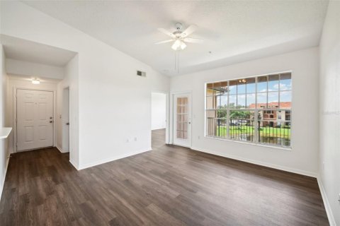 Copropriété à vendre à Orlando, Floride: 2 chambres, 99.68 m2 № 1307141 - photo 3