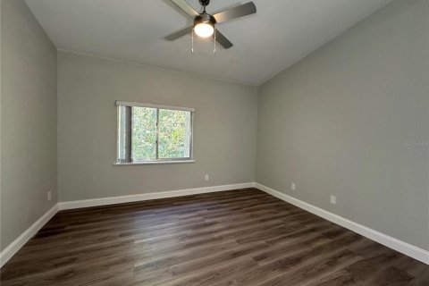 Condo in Orlando, Florida, 2 bedrooms  № 1389426 - photo 15