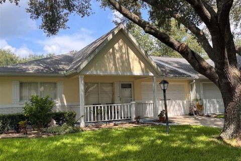 House in Ocala, Florida 2 bedrooms, 112.88 sq.m. № 1389429 - photo 1