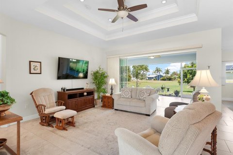 Casa en venta en Punta Gorda, Florida, 3 dormitorios, 196.67 m2 № 1324110 - foto 9