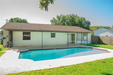 Villa ou maison à vendre à Kissimmee, Floride: 4 chambres, 167.87 m2 № 1324069 - photo 22