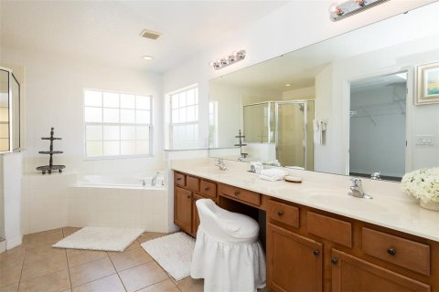 Casa en venta en Davenport, Florida, 4 dormitorios, 237.27 m2 № 1324111 - foto 28