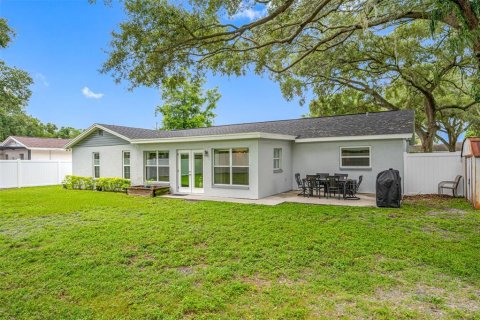 Villa ou maison à vendre à Tampa, Floride: 3 chambres, 177.81 m2 № 1318469 - photo 18