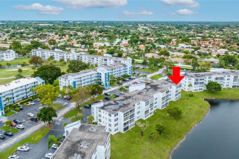 Condo in Margate, Florida, 2 bedrooms  № 850353 - photo 11