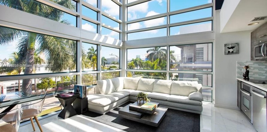 Condo in Miami Beach, Florida, 2 bedrooms  № 1181753