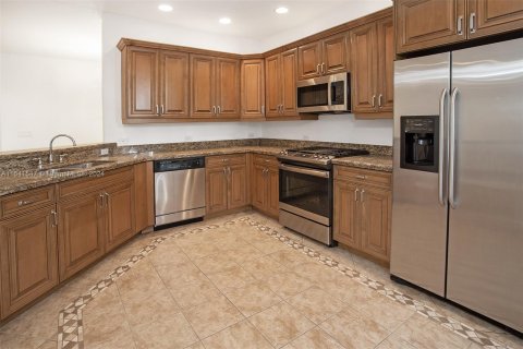 Condo in Sunrise, Florida, 2 bedrooms  № 1328119 - photo 13