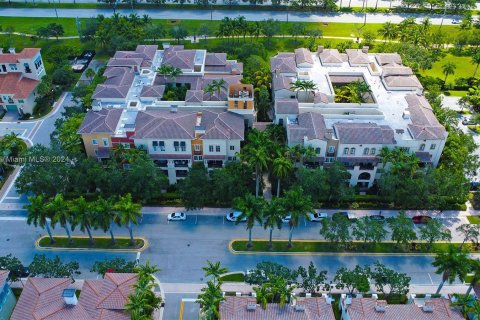 Condominio en venta en Sunrise, Florida, 2 dormitorios, 162.86 m2 № 1328119 - foto 2