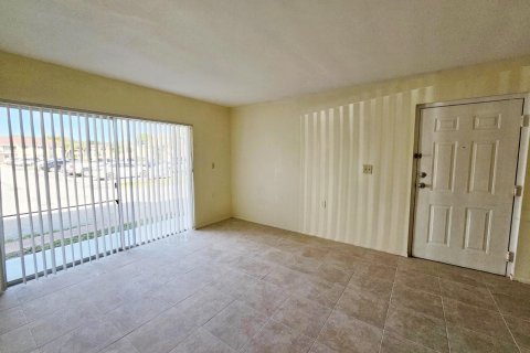 Condominio en venta en West Palm Beach, Florida, 2 dormitorios, 65.77 m2 № 1216175 - foto 14