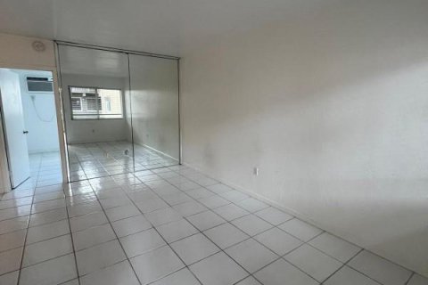 Condominio en venta en South Miami, Florida, 1 dormitorio, 47.38 m2 № 841925 - foto 4