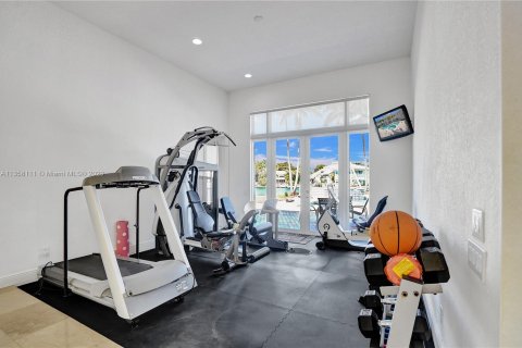 Casa en venta en Hollywood, Florida, 7 dormitorios, 656.45 m2 № 424007 - foto 23