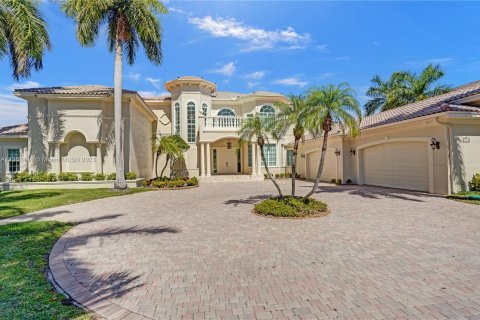 Villa ou maison à vendre à Hollywood, Floride: 7 chambres, 656.45 m2 № 424007 - photo 14