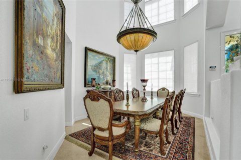 Villa ou maison à vendre à Hollywood, Floride: 7 chambres, 656.45 m2 № 424007 - photo 27