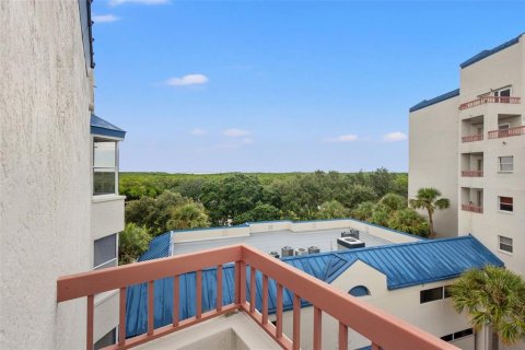 Copropriété à vendre à Clearwater, Floride: 1 chambre, 68.75 m2 № 1346617 - photo 11