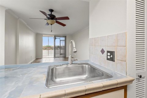 Copropriété à vendre à Clearwater, Floride: 1 chambre, 68.75 m2 № 1346617 - photo 5