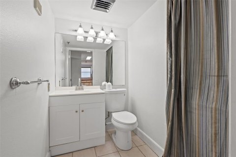 Copropriété à vendre à Clearwater, Floride: 1 chambre, 68.75 m2 № 1346617 - photo 19