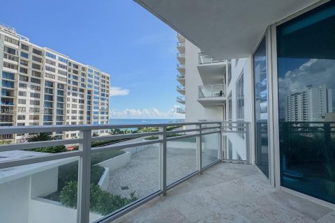 Copropriété à vendre à Hollywood, Floride: 3 chambres, 265.42 m2 № 1375771 - photo 13