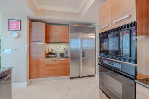 Condo in Hollywood, Florida, 3 bedrooms  № 1375771 - photo 10