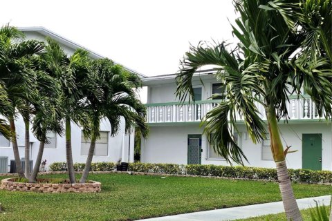 Copropriété à vendre à Deerfield Beach, Floride: 2 chambres, 76.92 m2 № 1007546 - photo 24