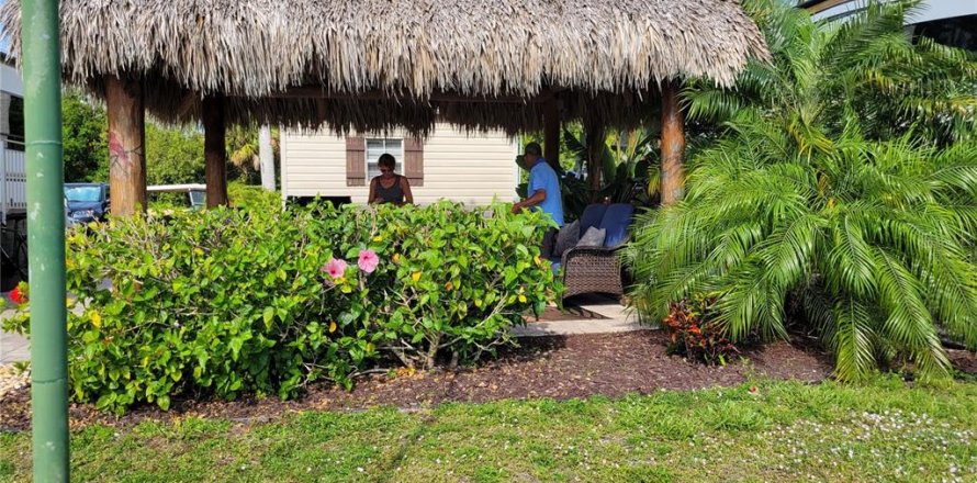 Terreno en Okeechobee, Florida № 1130548