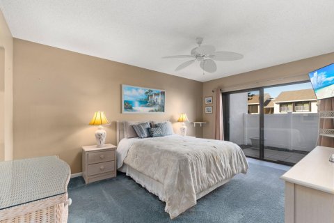 Condominio en venta en Hutchinson Island South, Florida, 2 dormitorios, 121.24 m2 № 909882 - foto 20