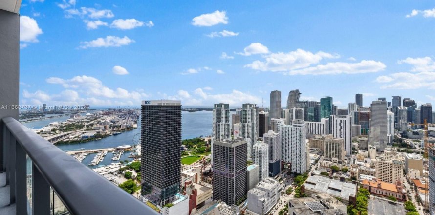 Condo in Miami, Florida, 1 bedroom  № 1386228