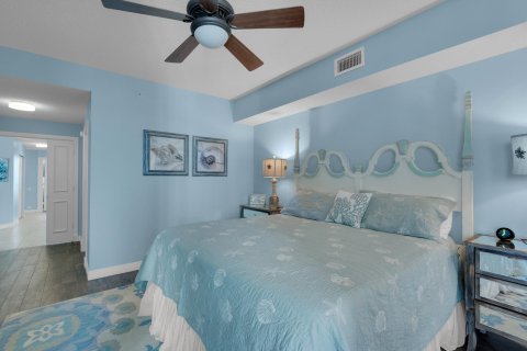 Condo in Navarre, Florida, 3 bedrooms  № 560243 - photo 19