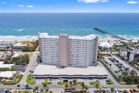 Condominio en venta en Deerfield Beach, Florida, 1 dormitorio, 64.1 m2 № 1152253 - foto 19