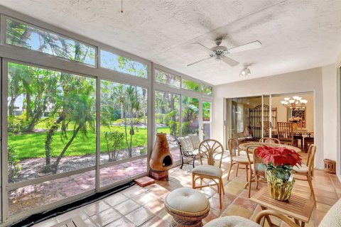 Villa ou maison à vendre à Boynton Beach, Floride: 3 chambres, 178.84 m2 № 1152187 - photo 6