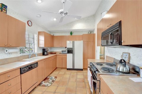 Casa en venta en Boynton Beach, Florida, 3 dormitorios, 178.84 m2 № 1152187 - foto 19