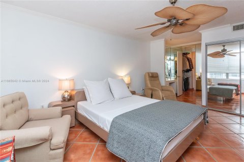 Copropriété à vendre à Aventura, Floride: 2 chambres, 116.87 m2 № 1377287 - photo 15