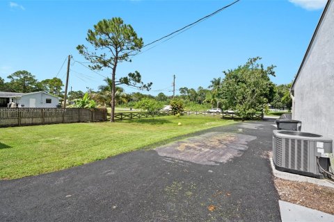 Villa ou maison à vendre à Loxahatchee Groves, Floride: 2 chambres, 104.52 m2 № 1377195 - photo 6