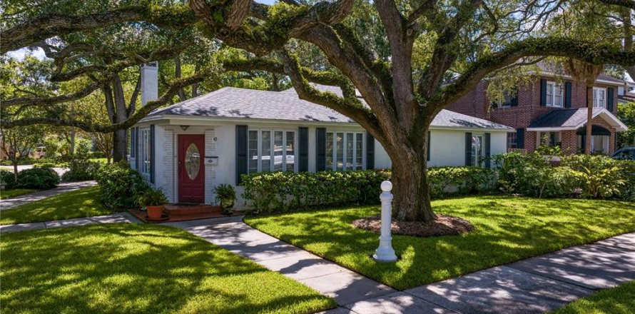 Villa ou maison à Tampa, Floride 3 chambres, 210.52 m2 № 1353184