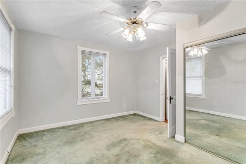 Casa en venta en Tampa, Florida, 3 dormitorios, 210.52 m2 № 1353184 - foto 23