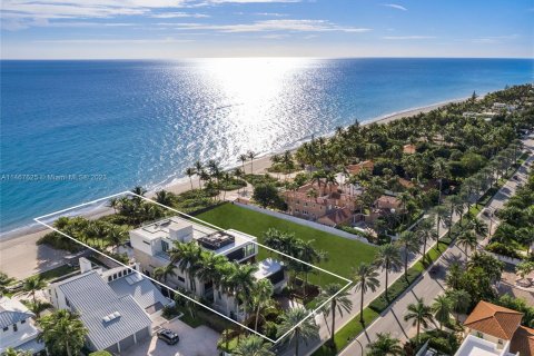 Villa ou maison à vendre à Golden Beach, Floride: 9 chambres, 1103.68 m2 № 779026 - photo 1