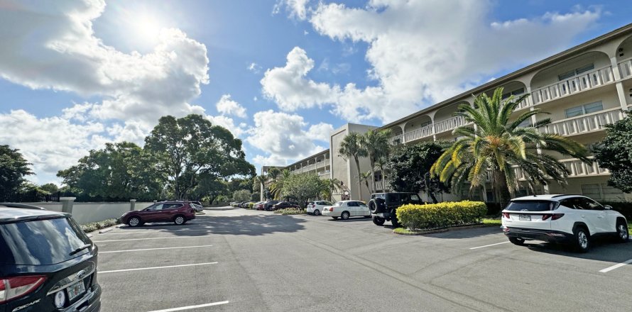 Condominio en Coconut Creek, Florida, 2 dormitorios  № 1185475