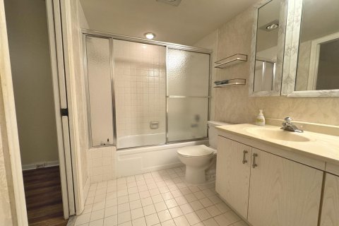 Condo in Coconut Creek, Florida, 2 bedrooms  № 1185475 - photo 8