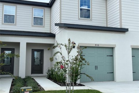 Townhouse in Dundee, Florida 3 bedrooms, 160.81 sq.m. № 1341169 - photo 2