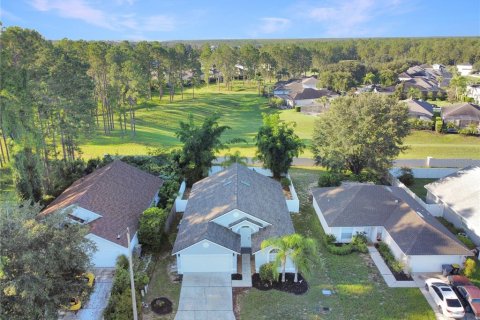 Villa ou maison à louer à Davenport, Floride: 4 chambres, 153.66 m2 № 1351334 - photo 3