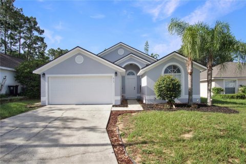 Villa ou maison à louer à Davenport, Floride: 4 chambres, 153.66 m2 № 1351334 - photo 1