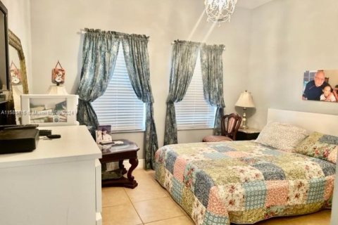 Casa en venta en Miramar, Florida, 3 dormitorios, 143.26 m2 № 1168333 - foto 23