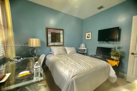 Casa en venta en Miramar, Florida, 3 dormitorios, 143.26 m2 № 1168333 - foto 27