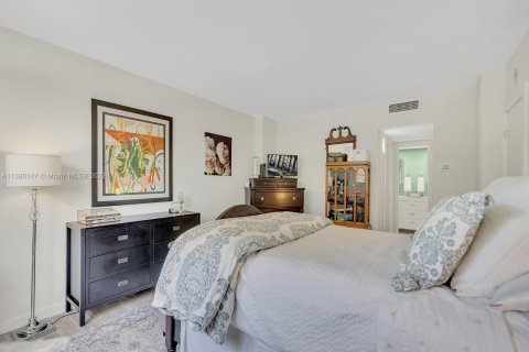 Condominio en venta en Coral Gables, Florida, 2 dormitorios, 136.57 m2 № 502501 - foto 13