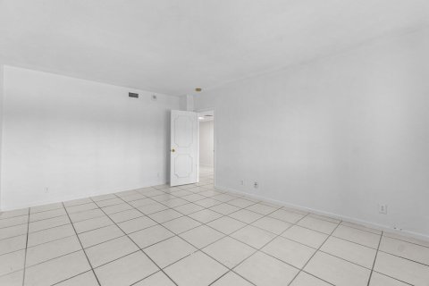 Copropriété à vendre à Delray Beach, Floride: 1 chambre, 99.59 m2 № 945983 - photo 20