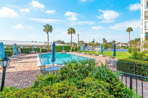 Copropriété à vendre à Delray Beach, Floride: 1 chambre, 99.59 m2 № 945983 - photo 4