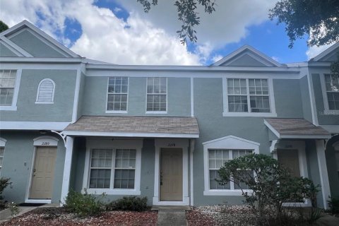 Townhouse in Brandon, Florida 2 bedrooms, 103.12 sq.m. № 1308399 - photo 1