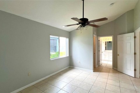 Casa en venta en Davenport, Florida, 4 dormitorios, 131.36 m2 № 1262429 - foto 19