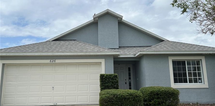 House in Davenport, Florida 4 bedrooms, 131.36 sq.m. № 1262429